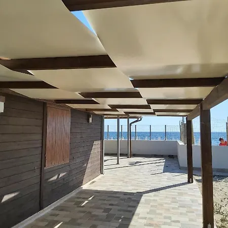Ad Un Passo Dal Mare Holiday home *