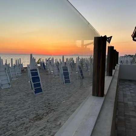 Ad Un Passo Dal Mare